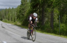 速雷体育-带某奥运冠军去西班牙健身房